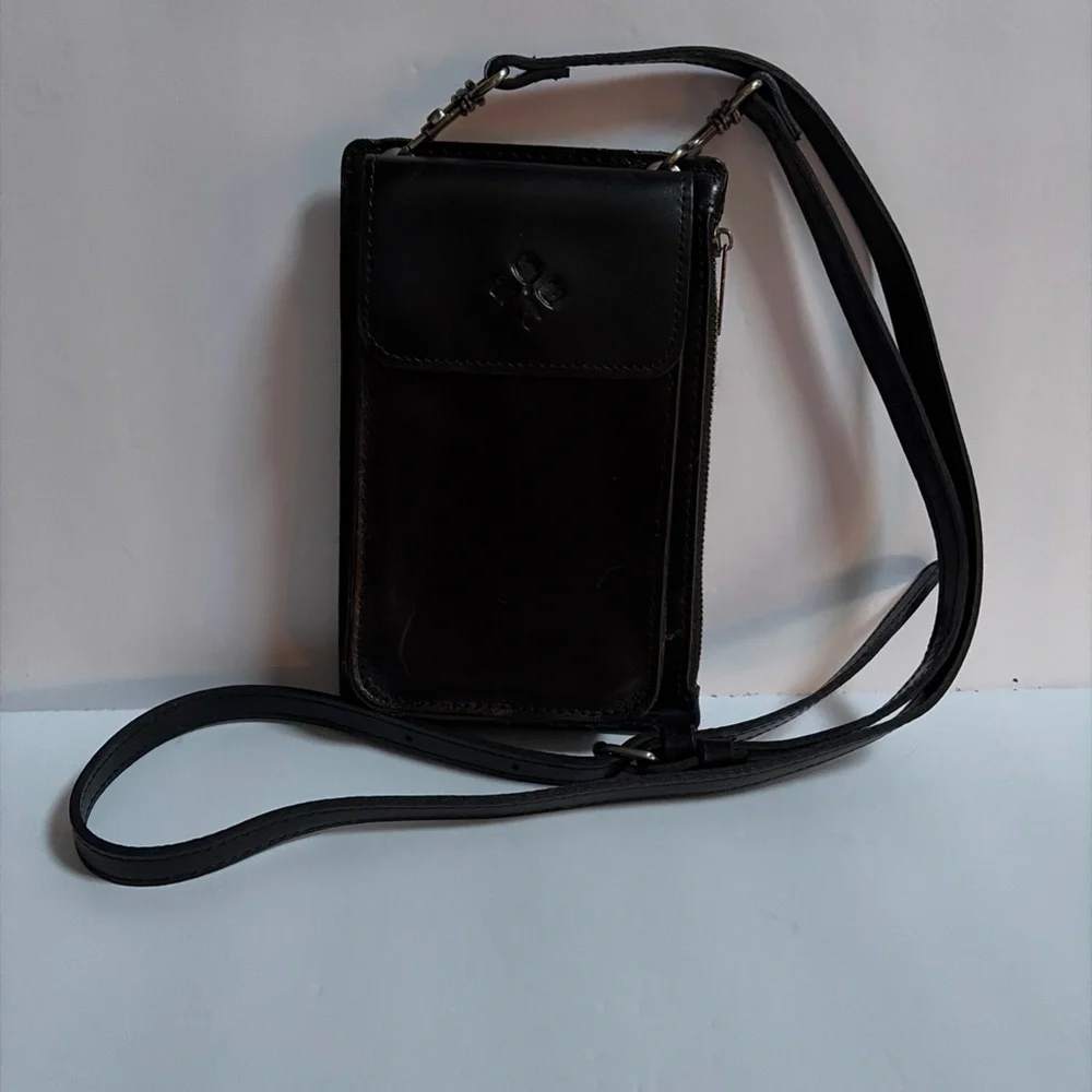 Patricia Nash Chiavella Phone Black Crossbody Bag Wallet NWOT - Picture 3 of 12